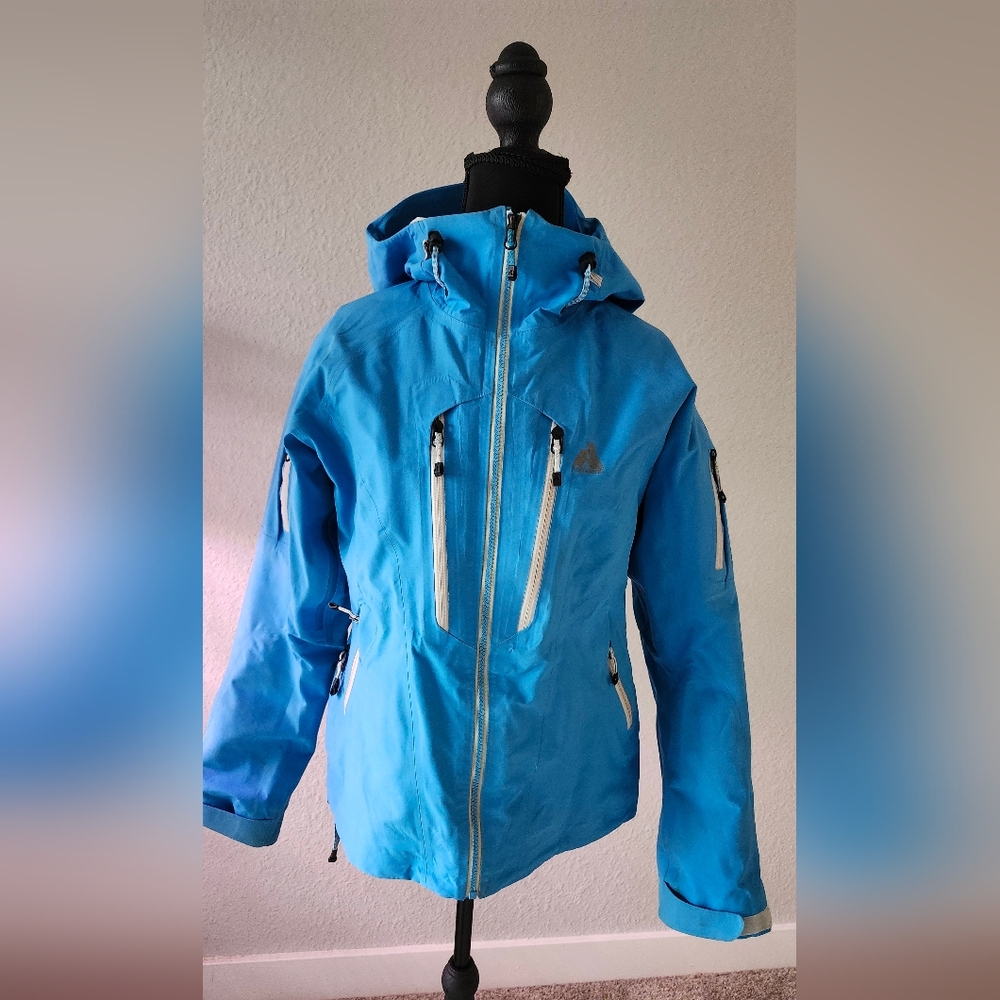 Eddie Bauer First Ascent Women’s Ski Jacket